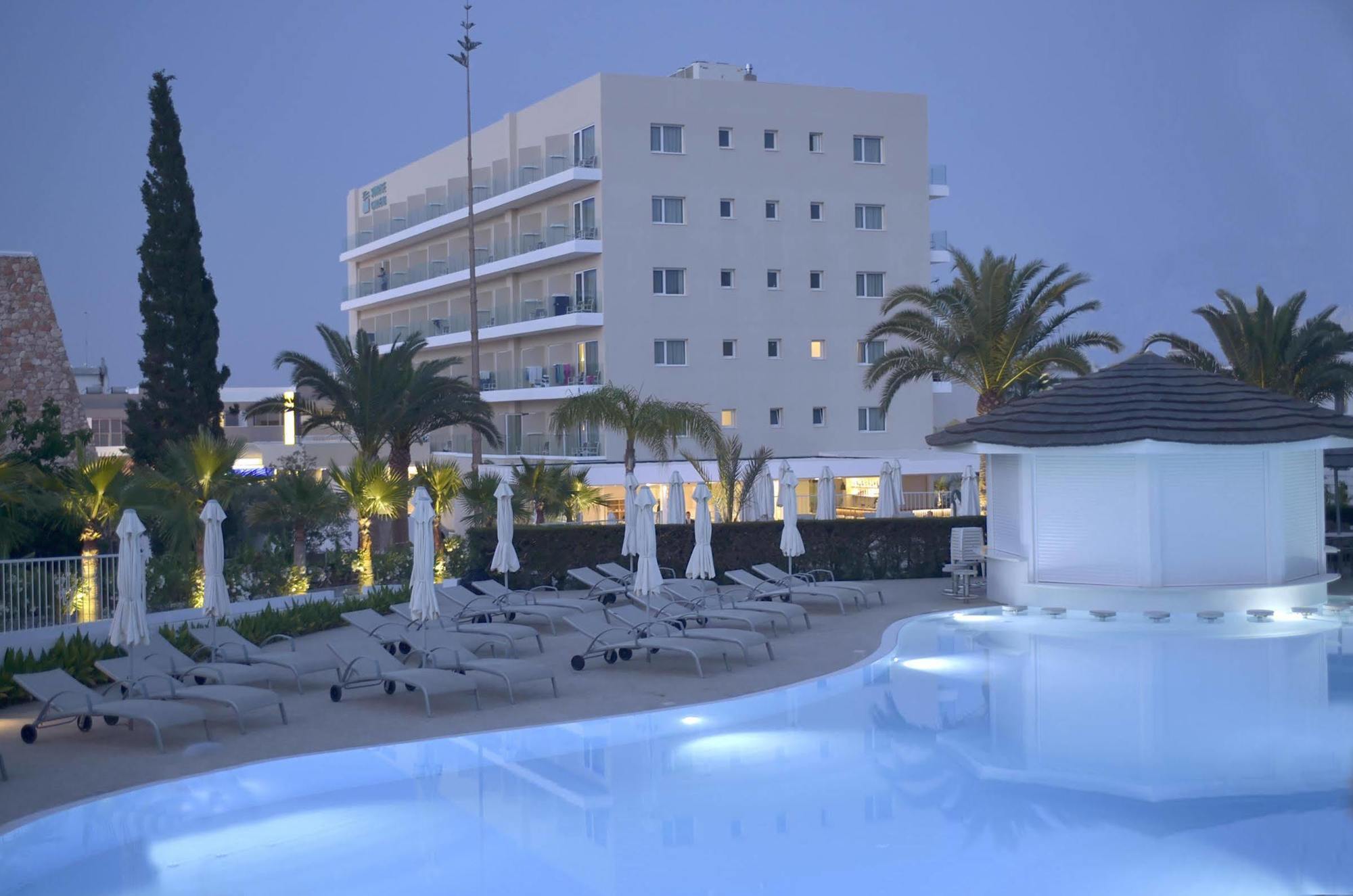 Sunrise Gardens Aparthotel Протарас Экстерьер фото
